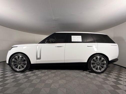 2023 Land Rover Range Rover Autobiography