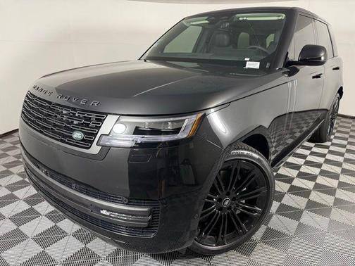 2025 Land Rover Range Rover P400 SE