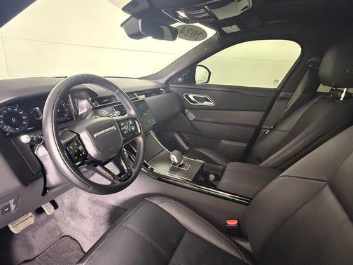 2024 Land Rover Range Rover Velar P250 SE R-Dynamic