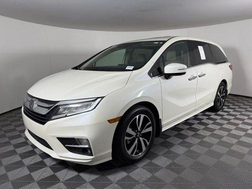 2019 Honda Odyssey Elite