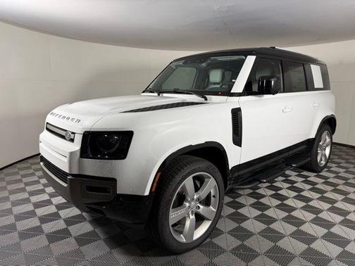 2025 Land Rover Defender 110 P400 X-Dynamic SE