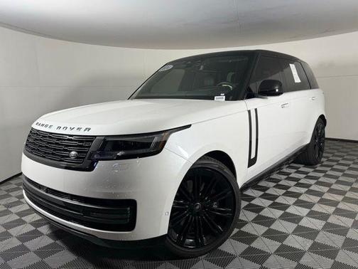 2024 Land Rover Range Rover P530 SE