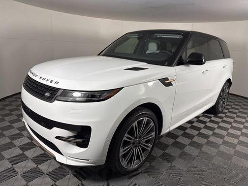 2025 Land Rover Range Rover Sport SE