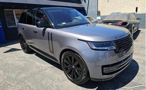 2023 Land Rover Range Rover P440e SE