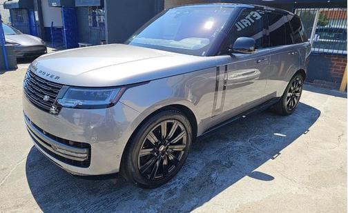 2023 Land Rover Range Rover P440e SE