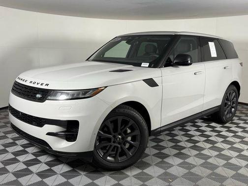 2025 Land Rover Range Rover Sport SE