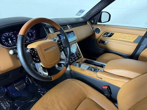 2021 Land Rover Range Rover Autobiography