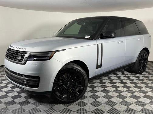 2025 Land Rover Range Rover P530 SE