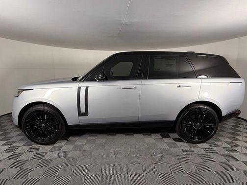 2025 Land Rover Range Rover P530 SE