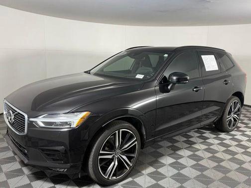 2020 Volvo XC60 T5 R-Design