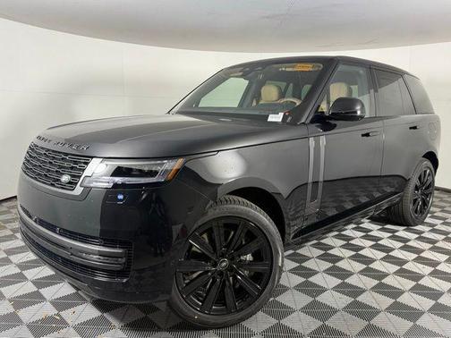 2025 Land Rover Range Rover P550e SE