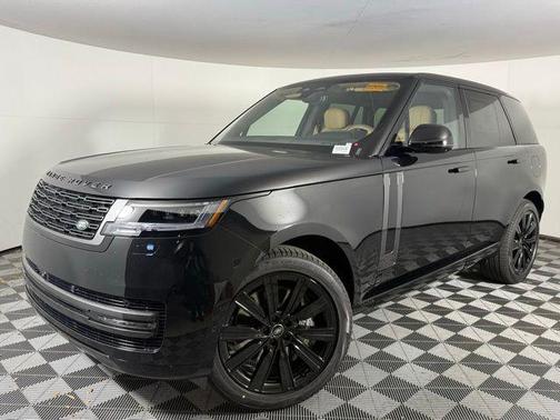 2025 Land Rover Range Rover P550e SE