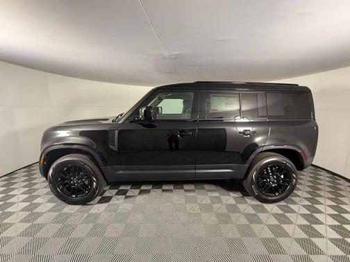 2025 Land Rover Defender 110 P300