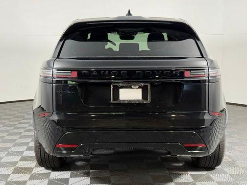 2026 Land Rover Range Rover Velar P250 SE R-Dynamic