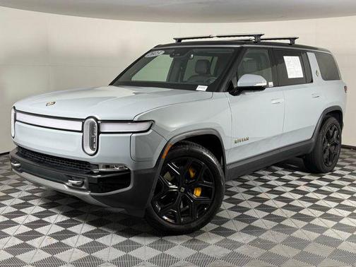 2023 Rivian R1S Adventure