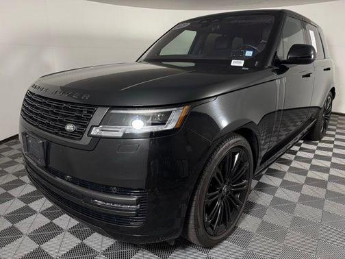 2023 Land Rover Range Rover P530 SE