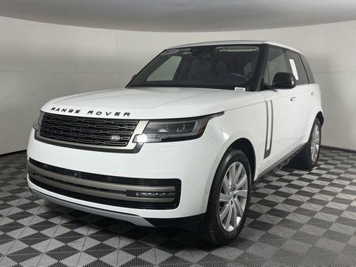 2023 Land Rover Range Rover P400 SE