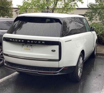 2023 Land Rover Range Rover P400 SE