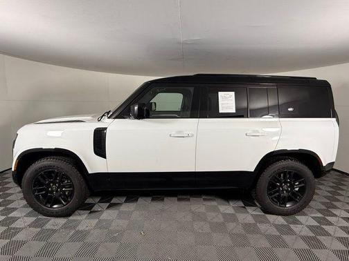 2023 Land Rover Defender 110 X-Dynamic SE