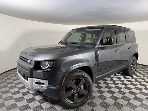 2025 Land Rover Defender 110 P300