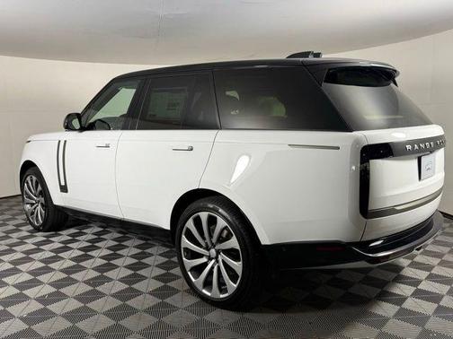 2025 Land Rover Range Rover P530 Autobiography