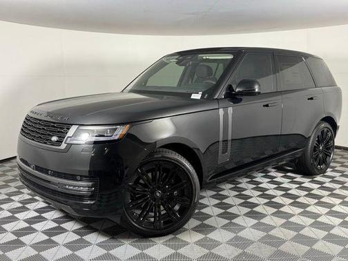 2025 Land Rover Range Rover P530 SE