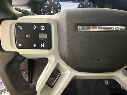 2024 Land Rover Defender 110 P300