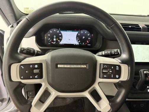 2024 Land Rover Defender 110 P300
