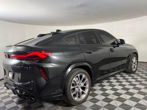 2023 BMW X6 xDrive40i