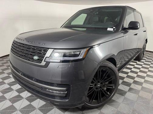2025 Land Rover Range Rover P530 SE 7 Seat