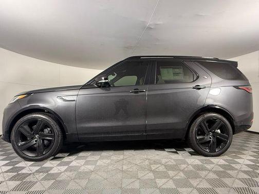 2026 Land Rover Discovery Tempest Edition