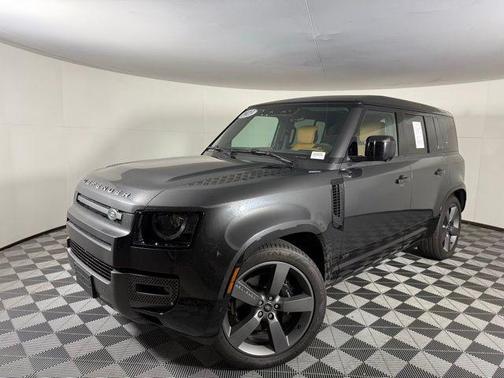 2023 Land Rover Defender 110 V8