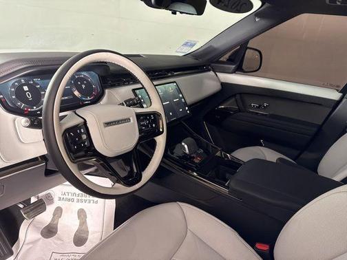 2024 Land Rover Range Rover Sport SE