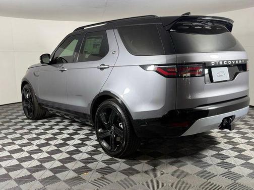 2026 Land Rover Discovery Tempest Edition