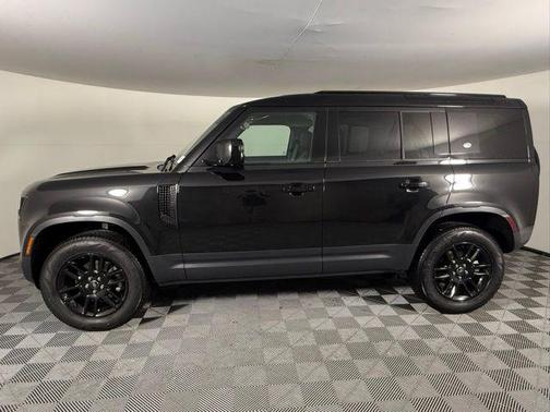 2024 Land Rover Defender 110 P300
