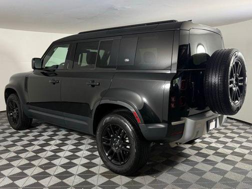 2024 Land Rover Defender 110 P300