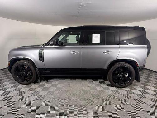 2023 Land Rover Defender 110 X-Dynamic SE