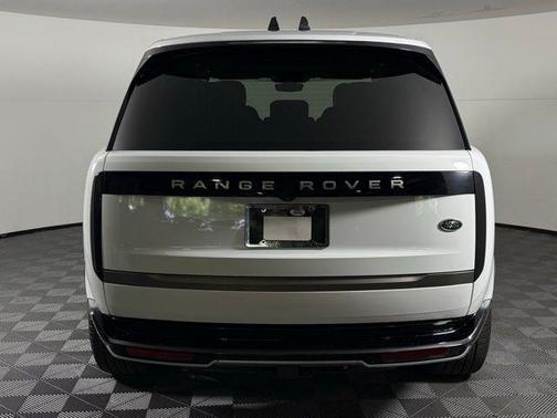 2023 Land Rover Range Rover P400 SE