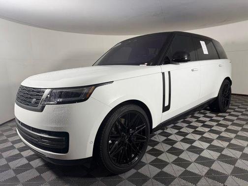 2023 Land Rover Range Rover P530 SE