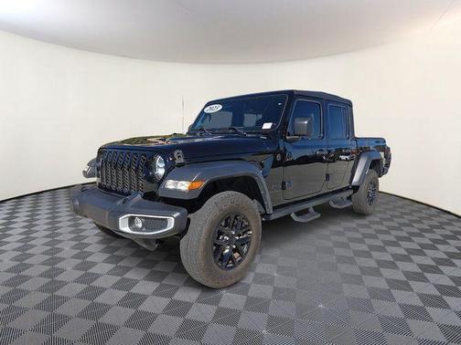 2023 Jeep Gladiator Sport S