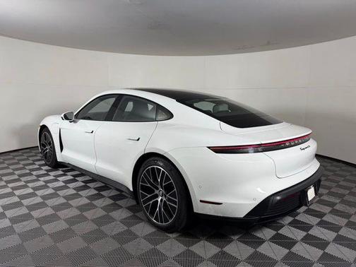 2020 Porsche Taycan 4S