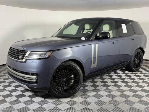 2025 Land Rover Range Rover P530 SE