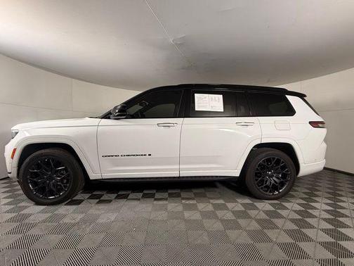 2023 Jeep Grand Cherokee L Summit Reserve