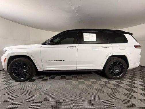 2023 Jeep Grand Cherokee L Summit Reserve