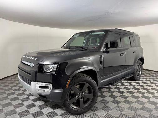 2025 Land Rover Defender 110 P400 S