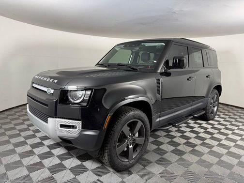 2025 Land Rover Defender 110 P400 S