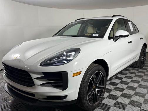 2021 Porsche Macan Base