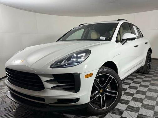 2021 Porsche Macan Base