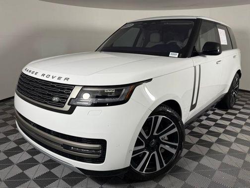 2023 Land Rover Range Rover P530 SE