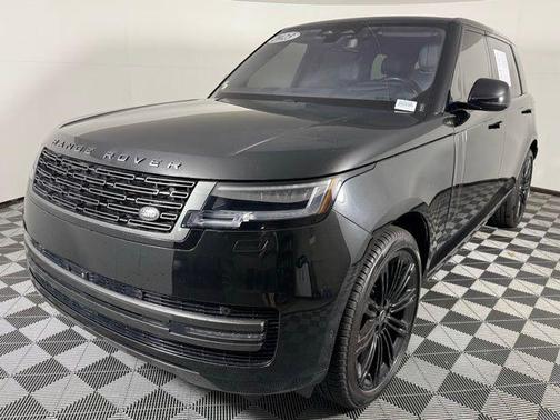 2023 Land Rover Range Rover P400 SE